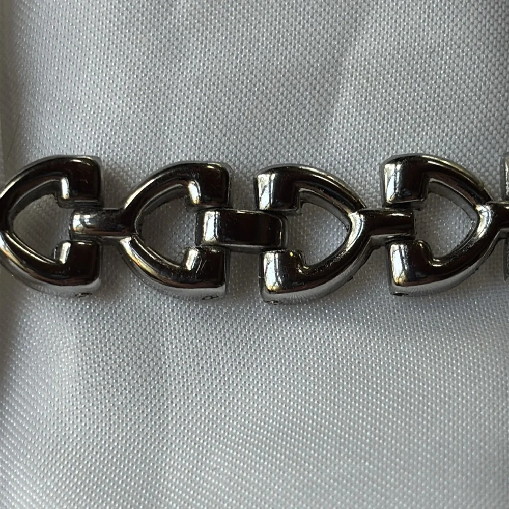 Stainless steel bracelet. - Picture 2 of 6